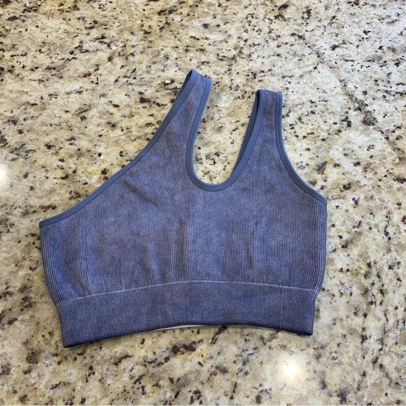 FABLETICS Christa Asymmetrical Low-Impact Sports Bra Size Small - Picture 10 of 10